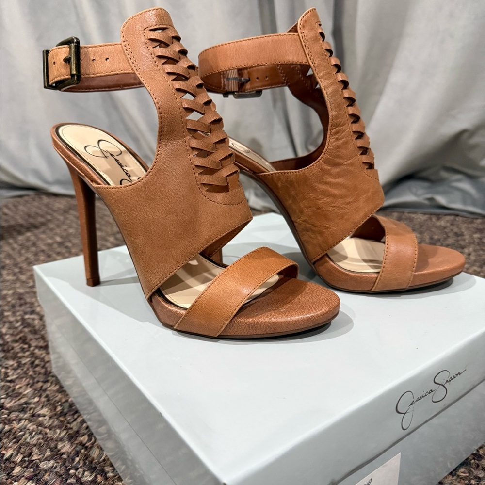 Jessica Simpson Tan Heeled Sandals - Picture 4 of 8